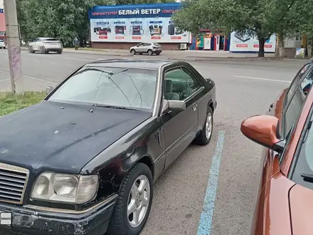 Mercedes-Benz E 220 1993 года за 1 500 000 тг. в Астана – фото 4