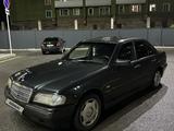 Mercedes-Benz C 180 1994 годаүшін2 150 000 тг. в Астана