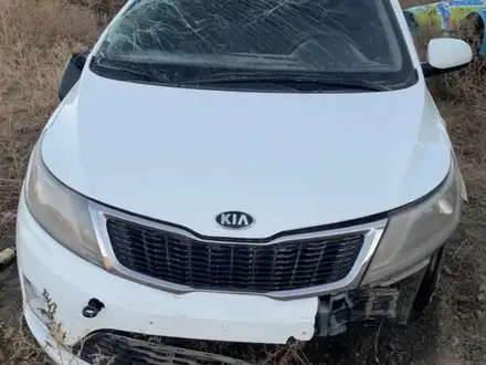 Kia Rio 2015 года за 2 222 222 тг. в Атырау