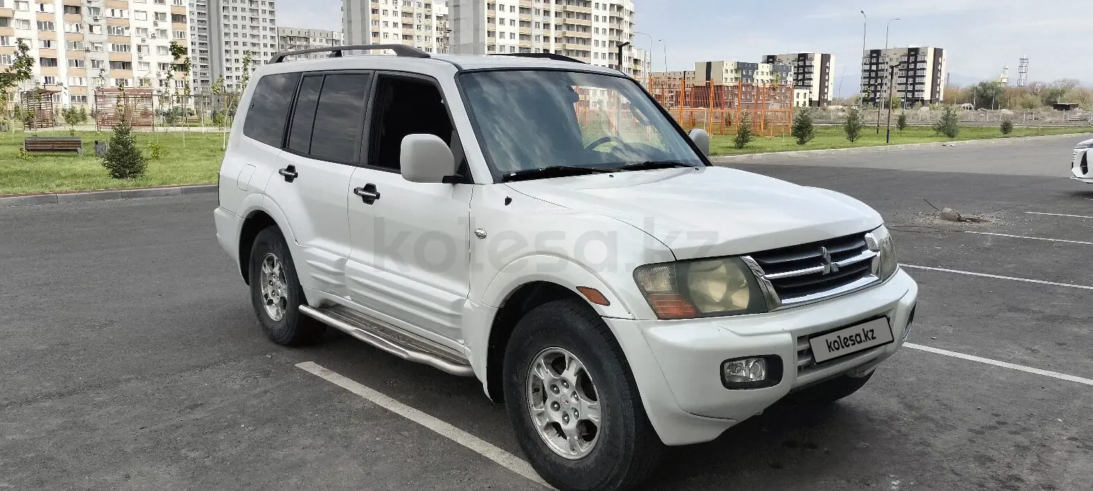 Mitsubishi Montero, 2002