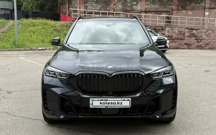 BMW X5 2024 годаүшін50 700 000 тг. в Алматы
