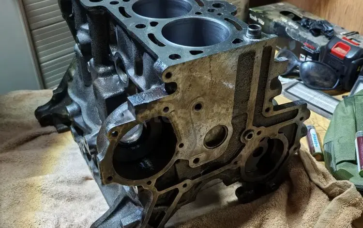 Блок двигателя за 80 000 тг. в Алматы