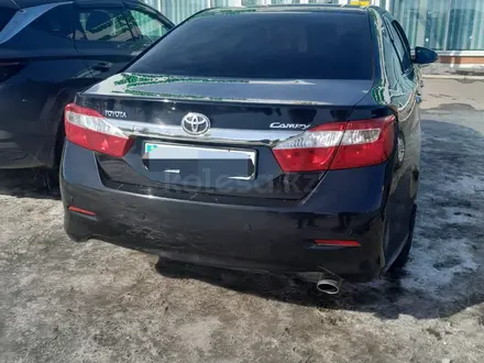 Toyota Camry 2014 года за 9 000 000 тг. в Семей