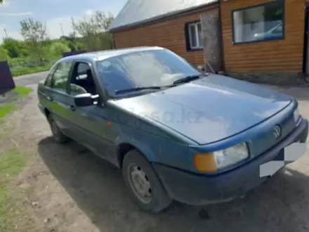 Volkswagen Passat 1990 года за 1 300 000 тг. в Акколь (Аккольский р-н) – фото 4