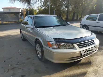 Toyota Camry 2000 года за 3 700 000 тг. в Алматы – фото 4