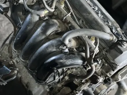 Двигатель Camry 30 2 Az 2.4 за 580 000 тг. в Семей – фото 3