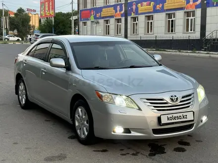 Toyota Camry 2007 года за 6 850 000 тг. в Алматы – фото 2