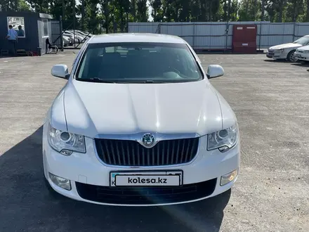 Skoda Superb 2013 года за 3 519 900 тг. в Алматы