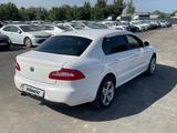 Skoda Superb 2013 года за 3 519 900 тг. в Алматы – фото 5