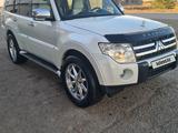 Mitsubishi Pajero 2007 годаүшін8 500 000 тг. в Караганда – фото 2