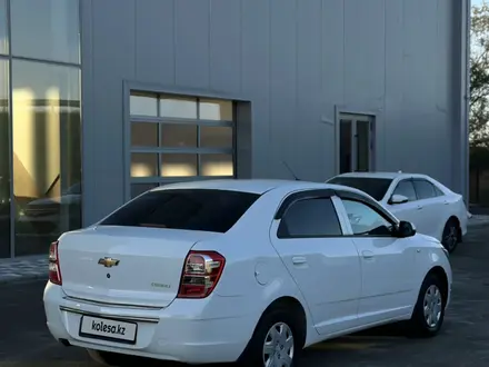 Chevrolet Cobalt 2021 года за 5 490 000 тг. в Туркестан – фото 4