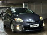 Toyota Prius 2015 года за 7 000 000 тг. в Актобе – фото 2