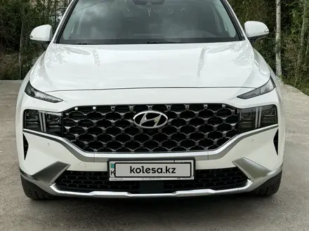 Hyundai Santa Fe 2023 года за 17 000 000 тг. в Шымкент