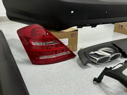 Обвес для Mercedes-Benz W221 кузов S class S63AMG комплект за 380 000 тг. в Астана – фото 8
