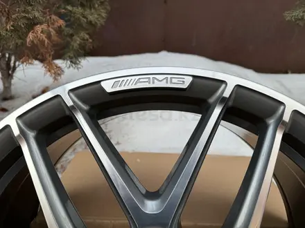 Оригинальные диски R20 AMG на Mercedes W 222 S-Classe Мерседес за 720 000 тг. в Алматы – фото 18