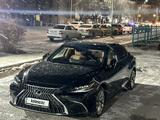 Lexus ES 250 2022 года за 30 900 000 тг. в Алматы – фото 5