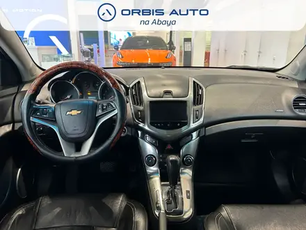 Chevrolet Cruze 2013 года за 3 500 000 тг. в Уральск – фото 8