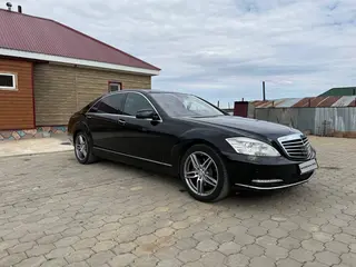 Mercedes-Benz S 350