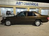 Mercedes-Benz E 280 1994 годаүшін2 100 000 тг. в Алматы