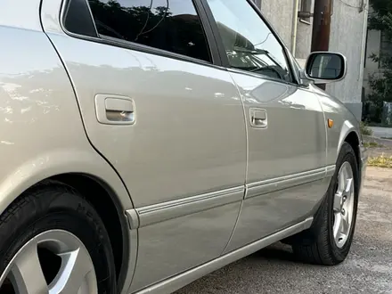 Toyota Camry 2000 года за 5 400 000 тг. в Шымкент – фото 9