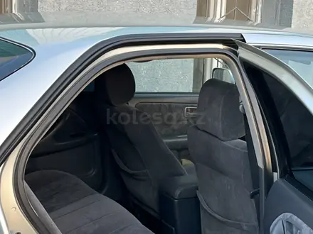 Toyota Camry 2000 года за 5 400 000 тг. в Шымкент – фото 12