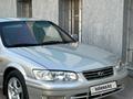 Toyota Camry 2000 года за 5 400 000 тг. в Шымкент – фото 4