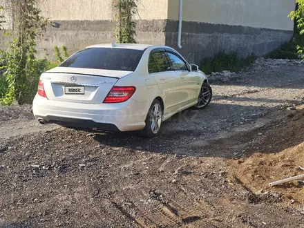 Mercedes-Benz C 200 2013 года за 5 300 000 тг. в Уральск – фото 5