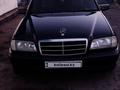 Mercedes-Benz C 180 1997 годаfor2 500 000 тг. в Аркалык