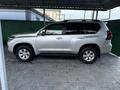 Toyota Land Cruiser Prado 2021 года за 23 950 000 тг. в Алматы – фото 18