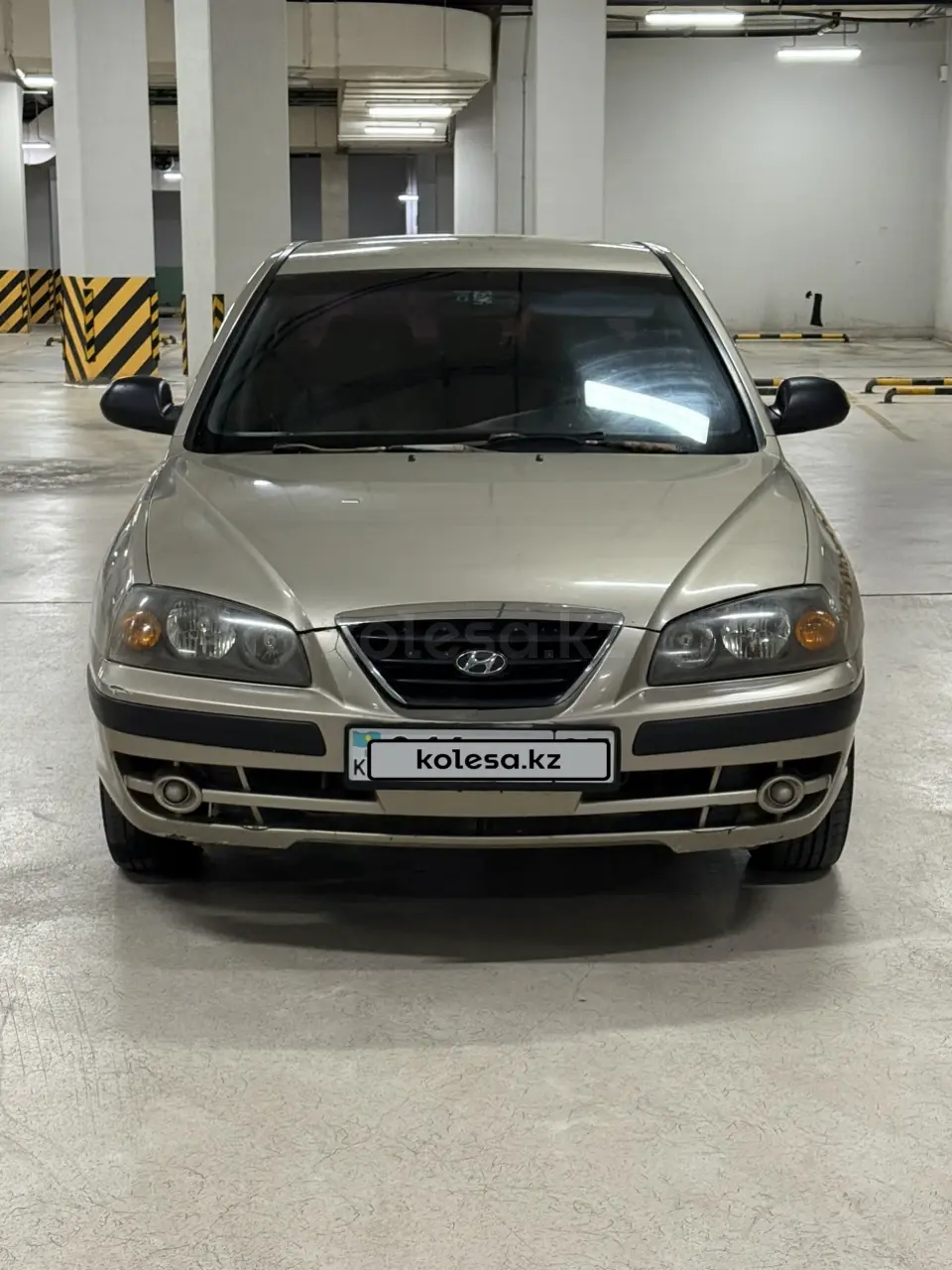 Hyundai Elantra, 2004