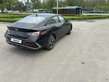 Hyundai Elantra 2024 года за 9 100 000 тг. в Алматы – фото 5