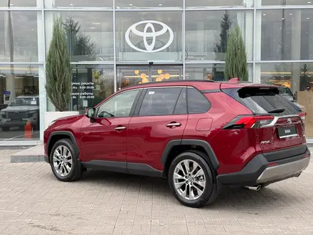 Toyota RAV4 Luxe+ 2025 года за 20 190 000 тг. в Астана – фото 3
