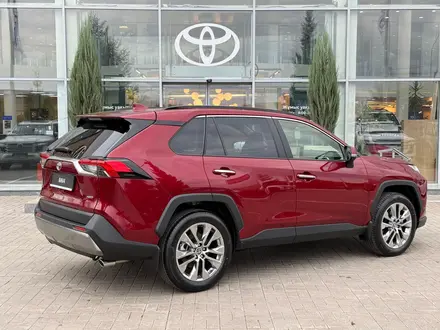 Toyota RAV4 Luxe+ 2025 года за 20 190 000 тг. в Астана – фото 4