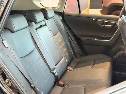 Toyota RAV4 Luxe 2025 года за 21 490 000 тг. в Астана – фото 6