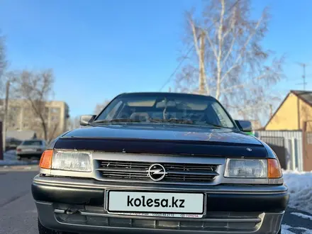 Opel Astra 1991 года за 1 200 000 тг. в Караганда – фото 4