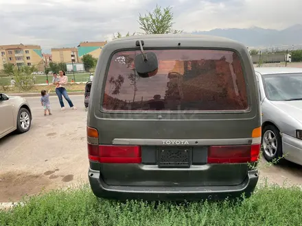 Toyota Hiace 1992 года за 1 500 000 тг. в Алматы – фото 3