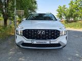 Hyundai Santa Fe 2022 годаүшін17 900 000 тг. в Шымкент