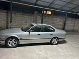 BMW 525 1993 года за 2 380 000 тг. в Шымкент – фото 2