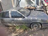 Opel Vectra 1994 года за 10 000 тг. в Алматы