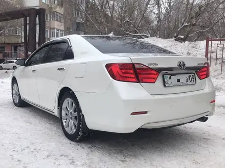 Toyota Camry 2014 года за 11 000 000 тг. в Караганда – фото 6