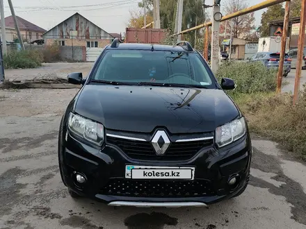 Renault Sandero 2016 года за 3 000 000 тг. в Алматы