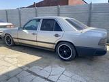 Mercedes-Benz E 300 1988 года за 1 200 000 тг. в Тараз – фото 4