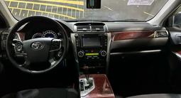 Toyota Camry 2013 годаүшін7 900 000 тг. в Актобе – фото 4