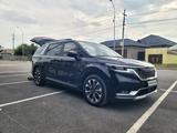 Kia Carnival 2022 года за 20 500 000 тг. в Шымкент – фото 3