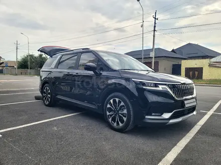 Kia Carnival 2022 года за 20 500 000 тг. в Шымкент – фото 3