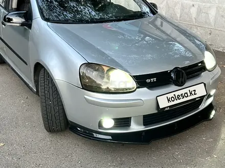 Volkswagen Golf 2005 года за 3 000 000 тг. в Алматы – фото 2
