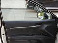 Toyota Camry 2021 года за 14 500 000 тг. в Астана – фото 10