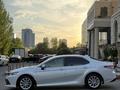 Toyota Camry 2021 года за 14 500 000 тг. в Астана – фото 4