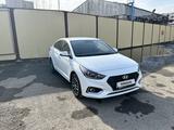 Hyundai Accent 2018 года за 7 600 000 тг. в Астана