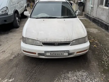 Honda Accord 1997 года за 1 200 000 тг. в Алматы – фото 4